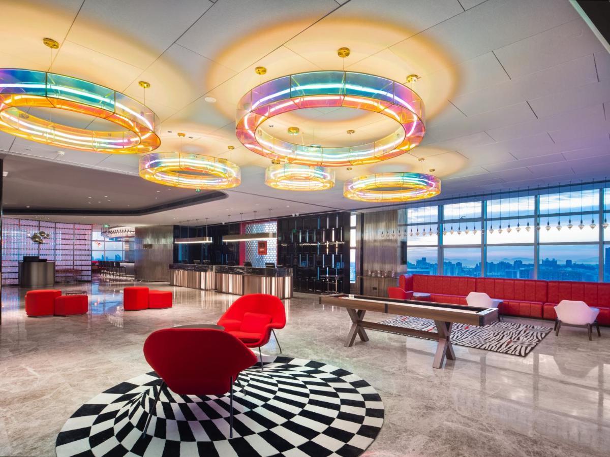 Radisson Red Hotel Zhuhai Gongbei Port Extérieur photo