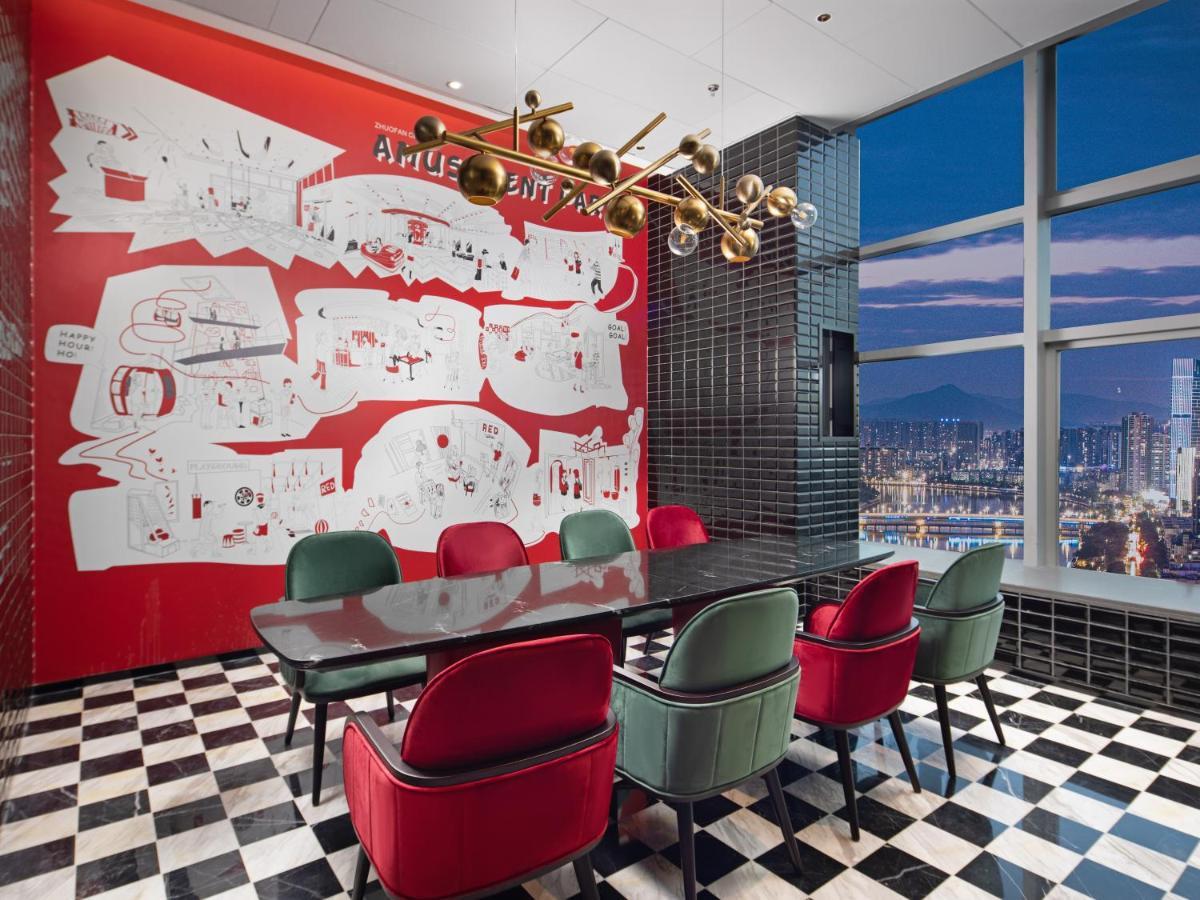 Radisson Red Hotel Zhuhai Gongbei Port Extérieur photo