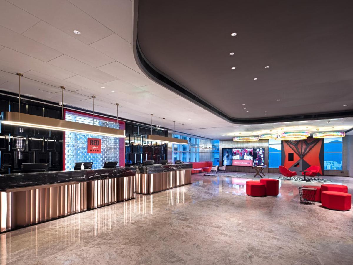 Radisson Red Hotel Zhuhai Gongbei Port Extérieur photo