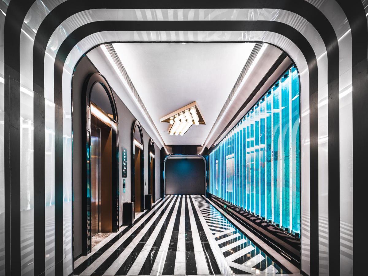 Radisson Red Hotel Zhuhai Gongbei Port Extérieur photo