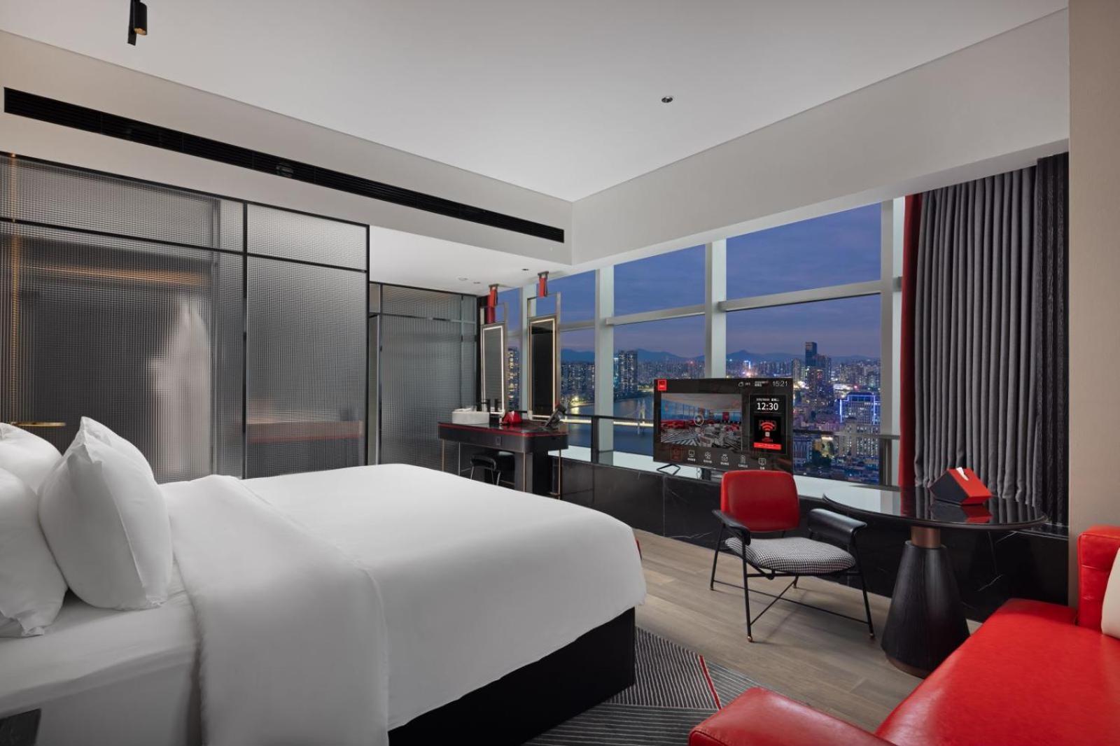 Radisson Red Hotel Zhuhai Gongbei Port Extérieur photo